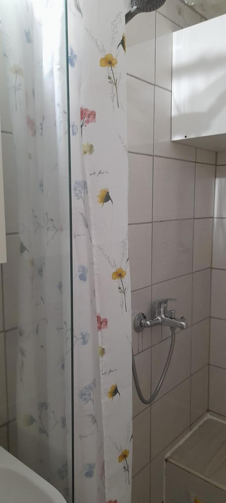 Lara Apartment